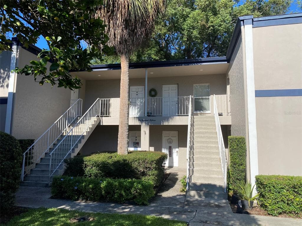 115 PICARDY VILLA CIRCLE UNIT 102 BRANDON, FL 33510
