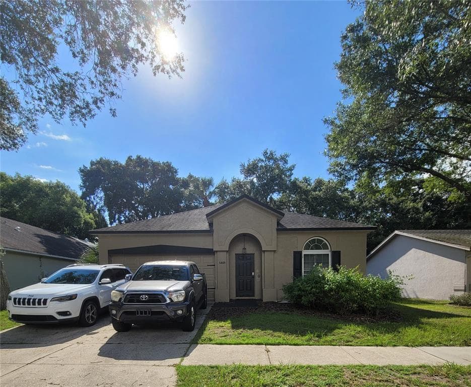 5809 ERHARDT DRIVE RIVERVIEW, FL 33578