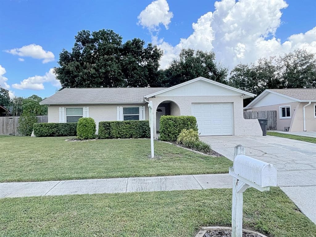 14507 MARKLAND GREENS PLACE TAMPA, FL 33625