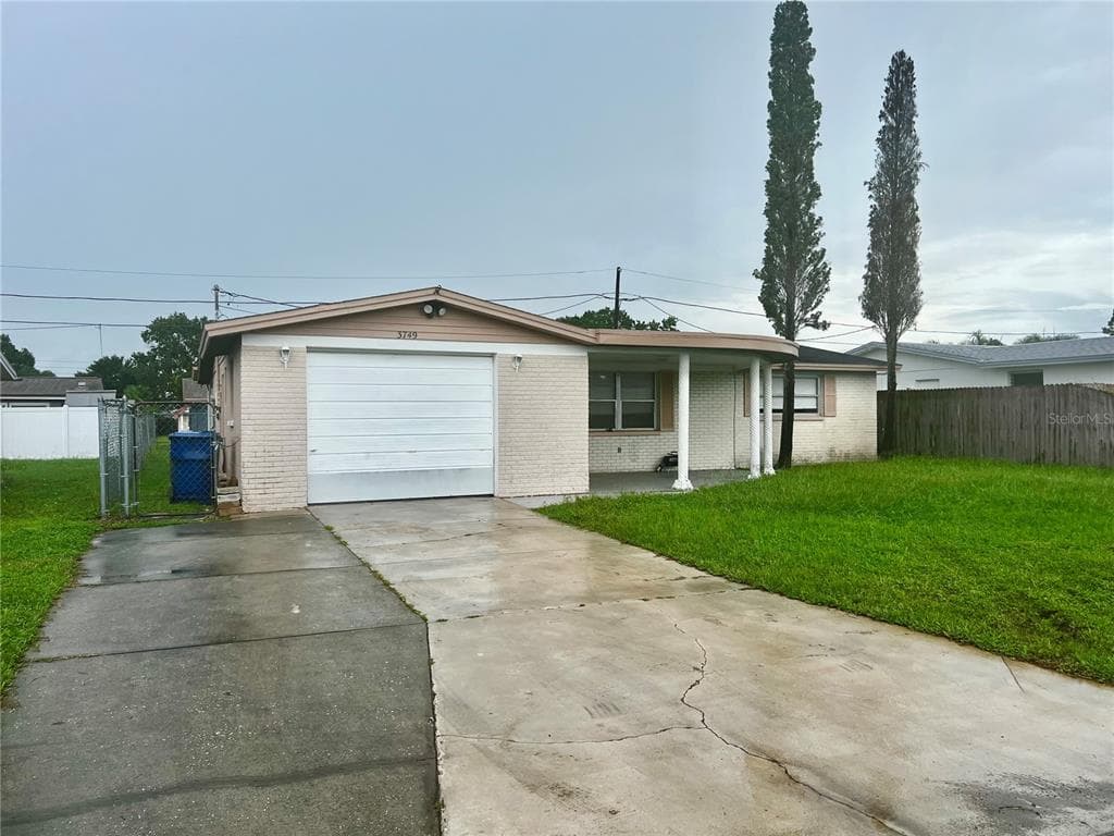 3749 CEDARWOOD DRIVE HOLIDAY, FL 34691