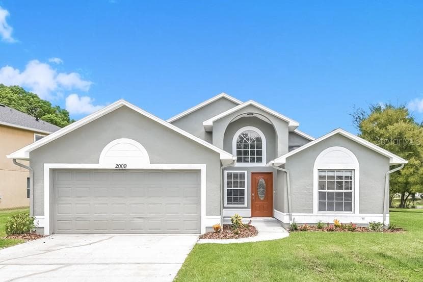 2009 IPSDEN DR. ORLANDO, FL 32837