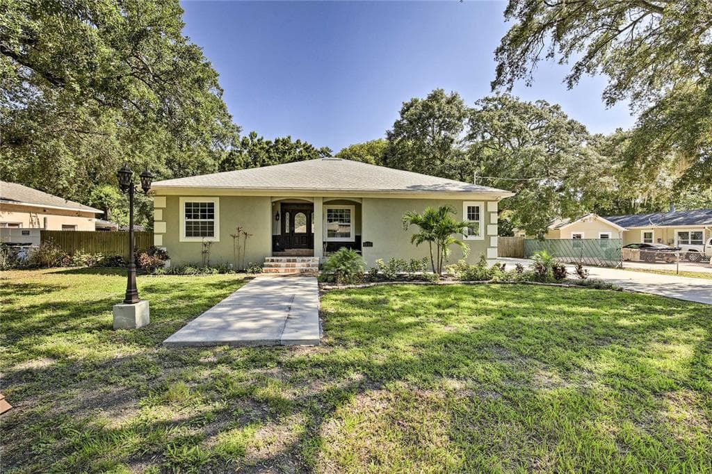 1905 W BURKE STREET TAMPA, FL 33604