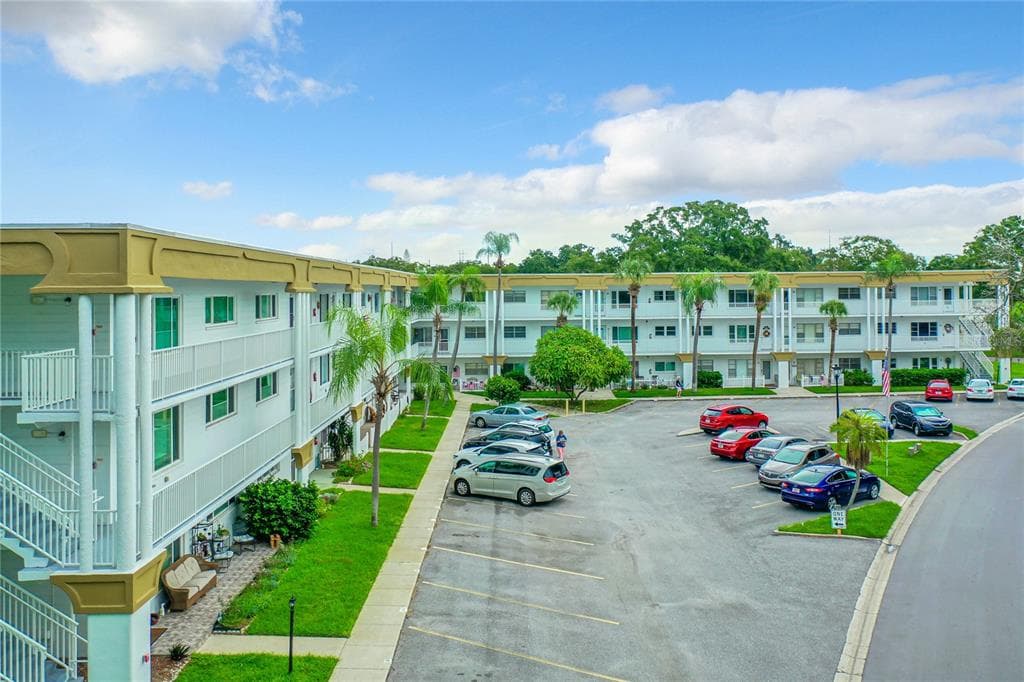 2430 BRAZILIA DRIVE UNIT 48 CLEARWATER, FL 33763