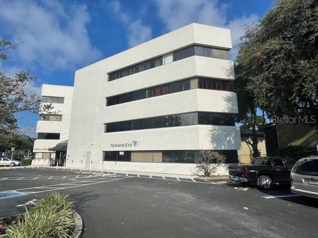 4710 N HABANA AVENUE UNIT 203 TAMPA, FL 33614