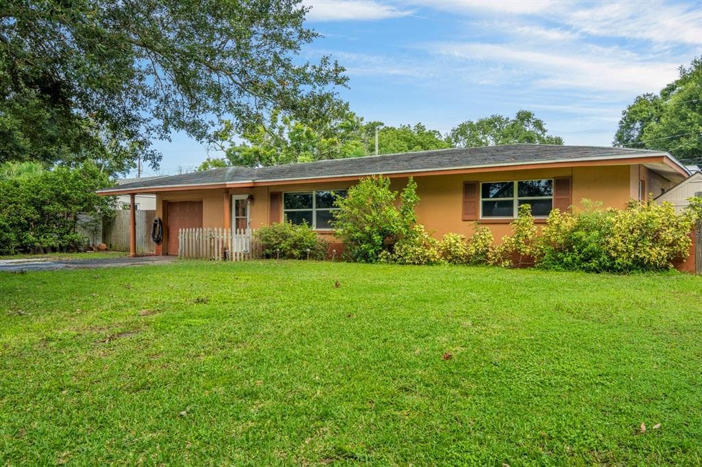 11399 81ST PLACE SEMINOLE, FL 33772