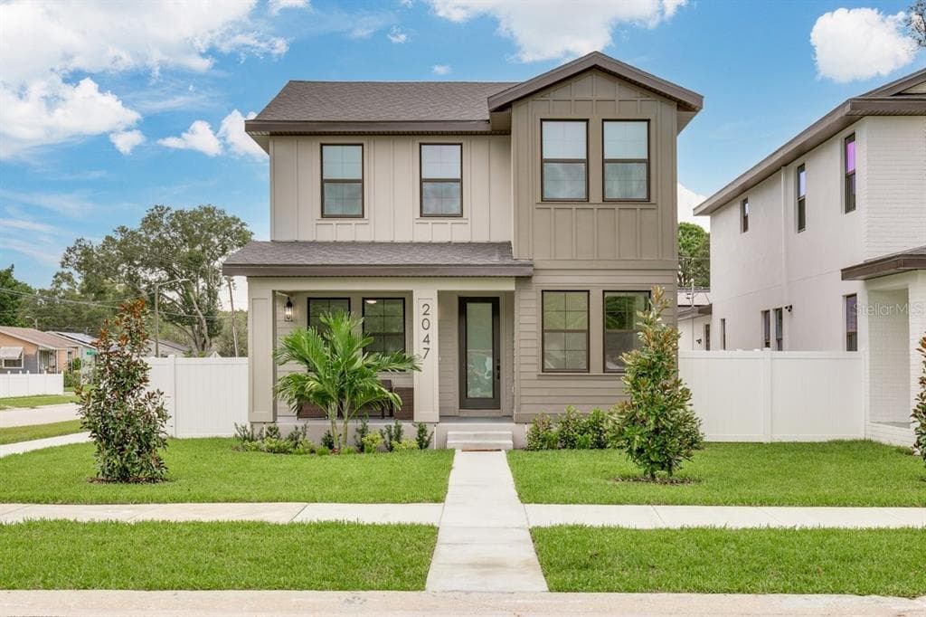 2047 44TH AVENUE N ST PETERSBURG, FL 33714