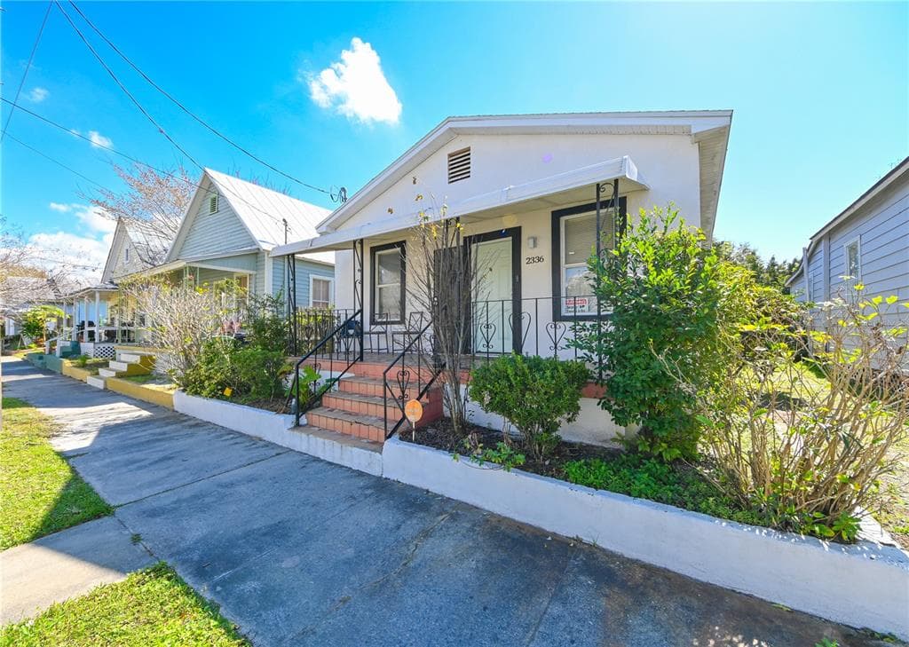 2336 W WALNUT STREET TAMPA, FL 33607