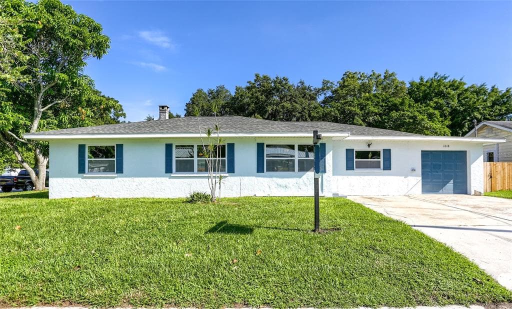 1618 14TH AVENUE W BRADENTON, FL 34205
