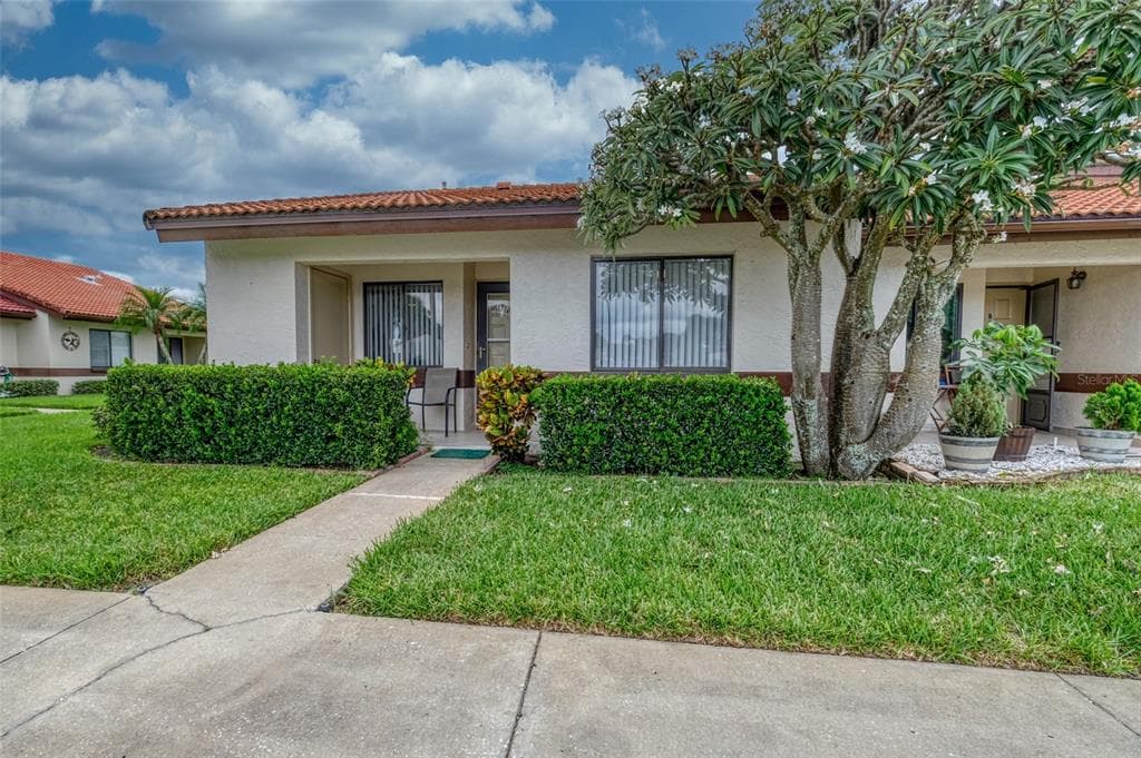7360 ULMERTON ROAD UNIT 5A LARGO, FL 33771