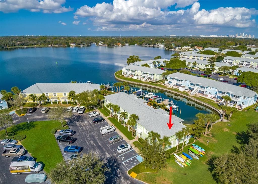 5231 BEACH DRIVE SE UNIT D ST PETERSBURG, FL 33705