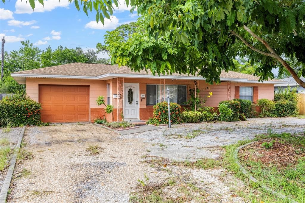 2947 PONCE DE LEON WAY S ST PETERSBURG, FL 33712