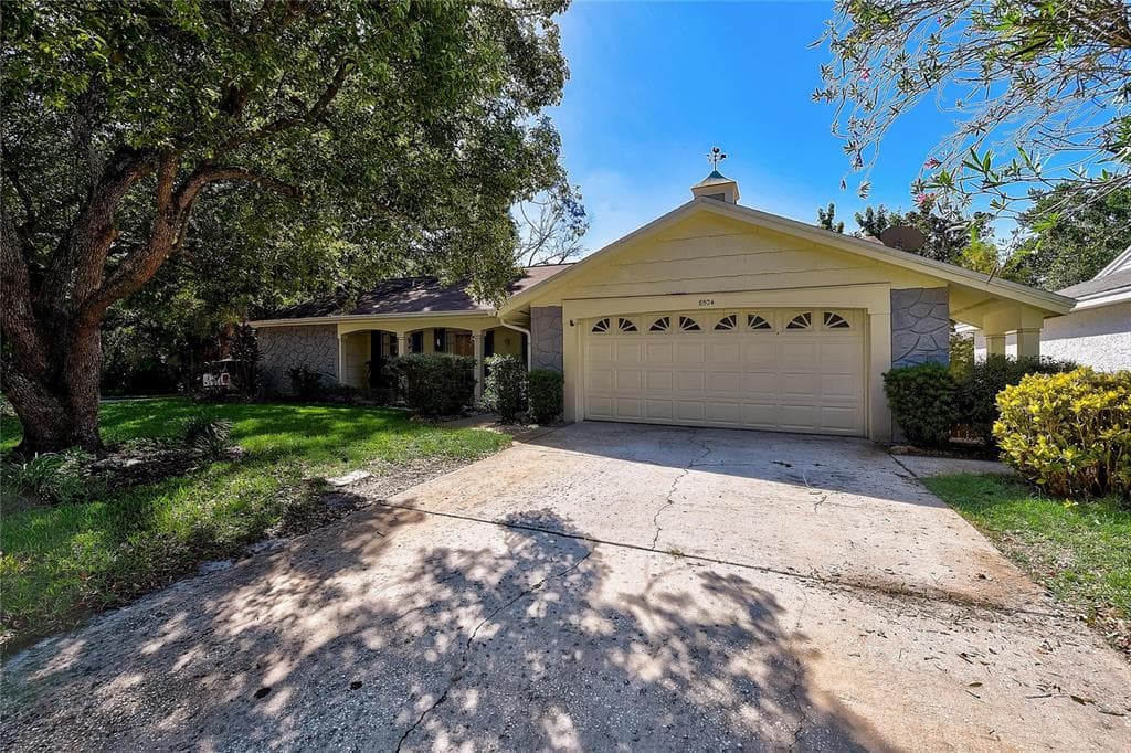 8504 WAGON WHEEL LANE HUDSON, FL 34667
