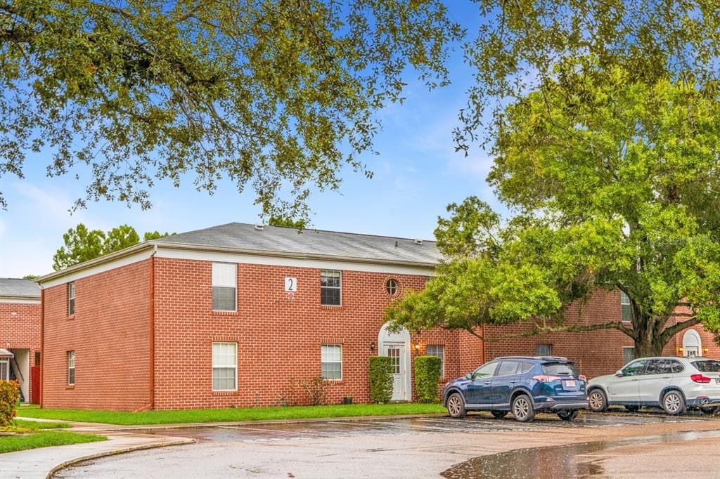 8543 10TH STREET N UNIT C ST PETERSBURG, FL 33702