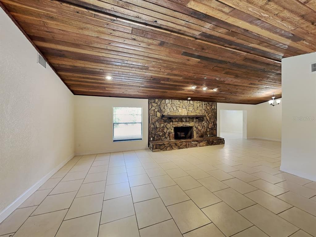 18402 CRAWLEY ROAD ODESSA, FL 33556