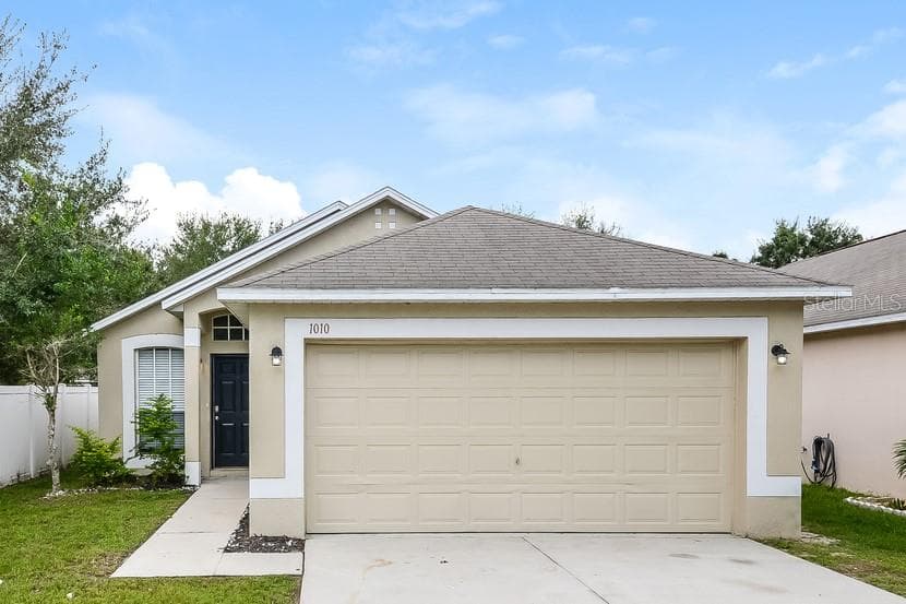 1010 BRENTON LEAF DRIVE RUSKIN, FL 33570
