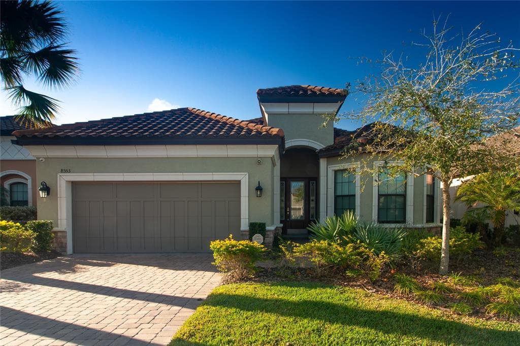 8553 GRAND ALBERATO ROAD TAMPA, FL 33647