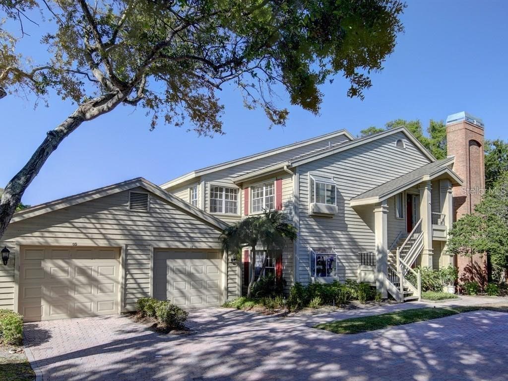 50 PELICAN PLACE UNIT 50 BELLEAIR, FL 33756