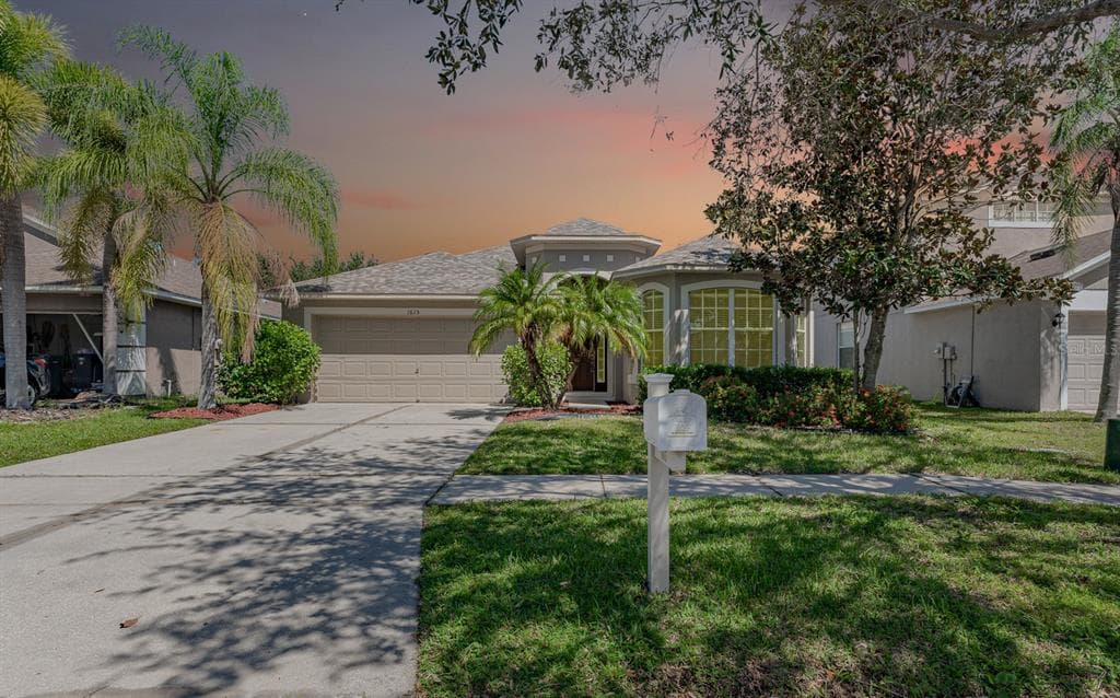 1615 BONITA BLUFF COURT RUSKIN, FL 33570