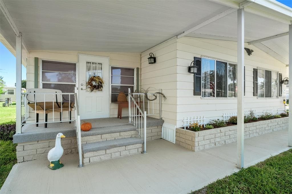 7406 WESTERN CIRCLE DRIVE BROOKSVILLE, FL 34613