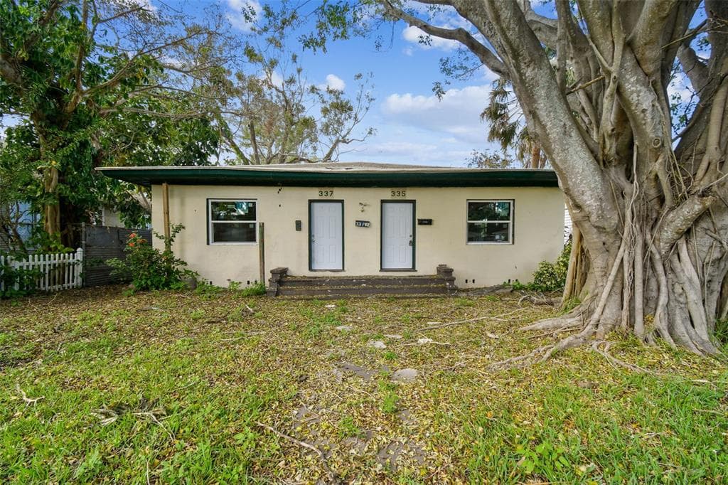335 20TH AVENUE S ST PETERSBURG, FL 33705