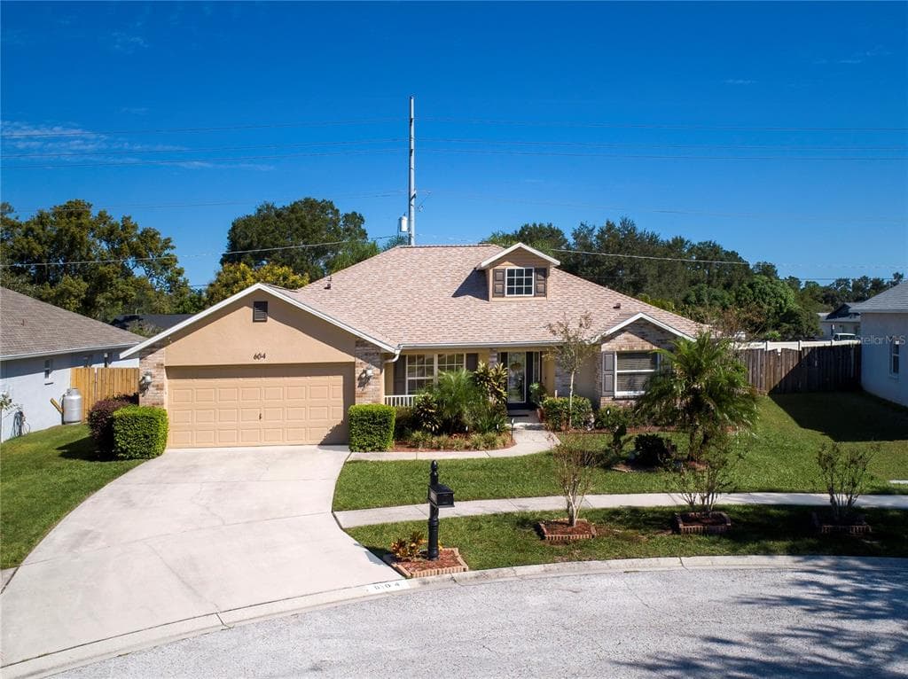 604 BERRY MARKET COURT SEFFNER, FL 33584