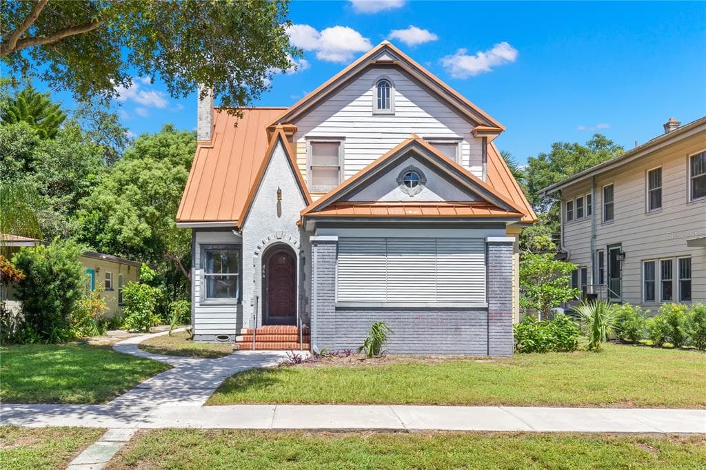 115 15TH AVENUE N ST PETERSBURG, FL 33704