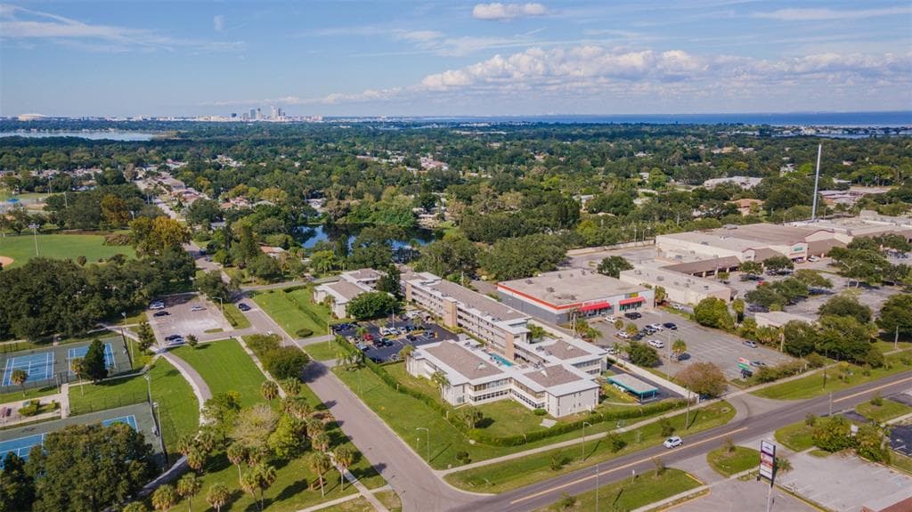6100 12TH STREET S UNIT 220 ST PETERSBURG, FL 33705
