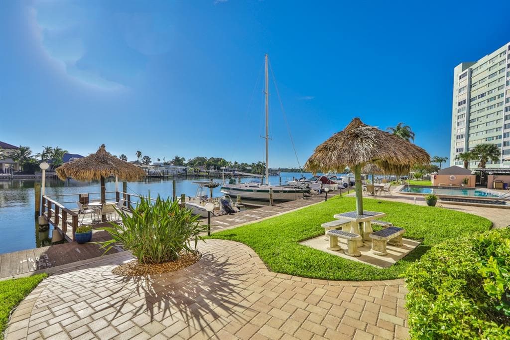 51 ISLAND WAY UNIT 1205 CLEARWATER, FL 33767