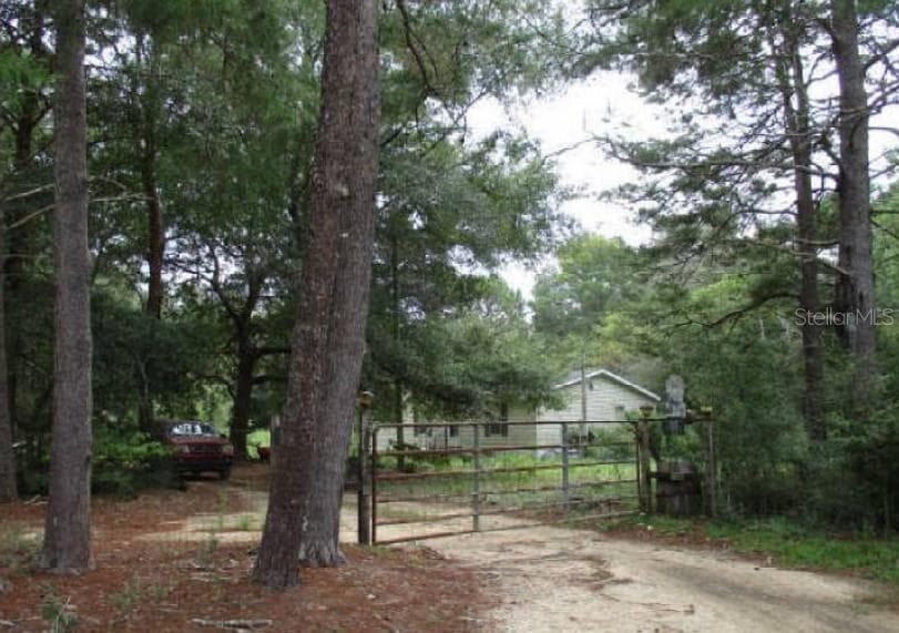 281 KINGS COURT DEFUNIAK SPRINGS, FL 32433