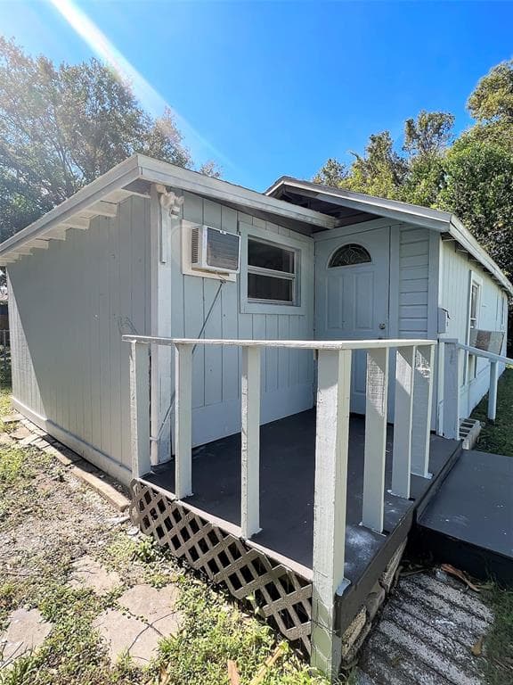 5558 CRISSMAN DRIVE N UNIT 1/2 ST PETERSBURG, FL 33714