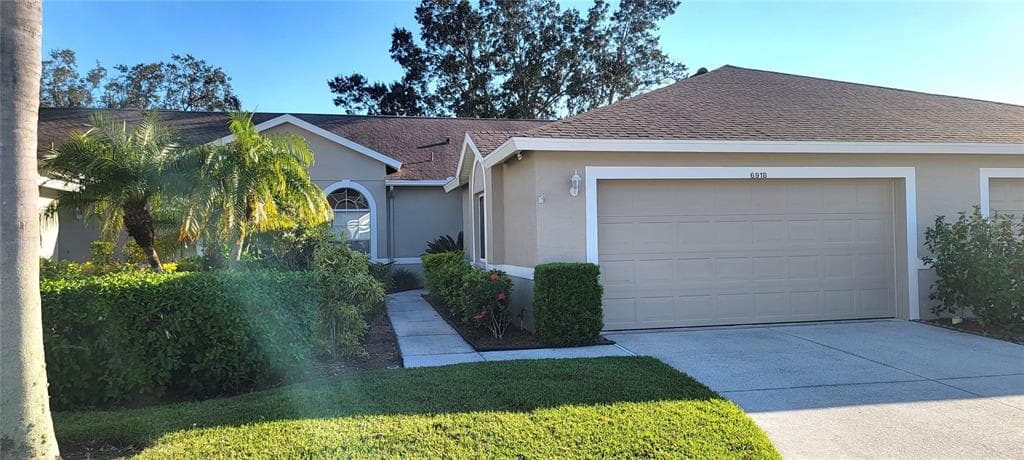 6918 STONEYWALK COURT BRADENTON, FL 34203