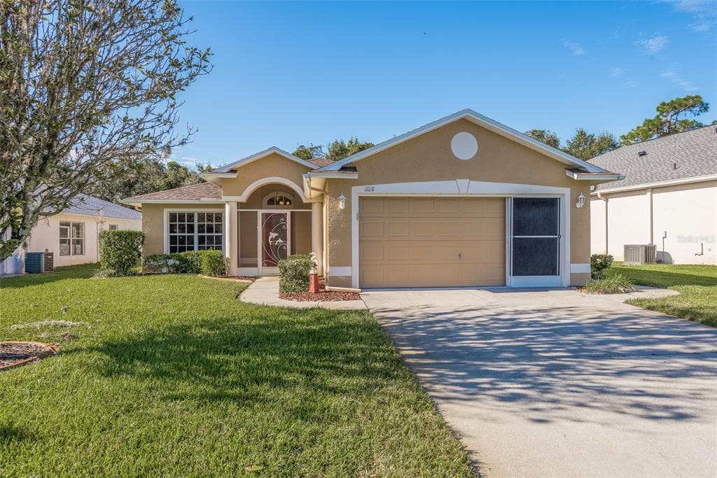 11131 CLEAR OAK CIRCLE NEW PORT RICHEY, FL 34654