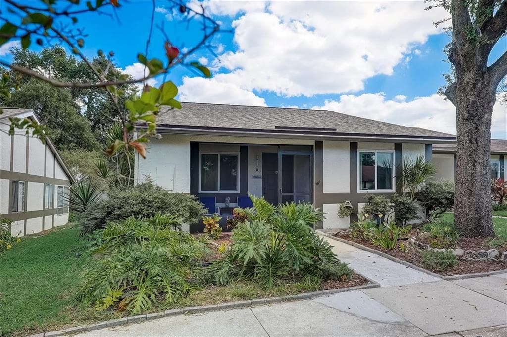 2908 BANCROFT CIRCLE E UNIT A PALM HARBOR, FL 34683