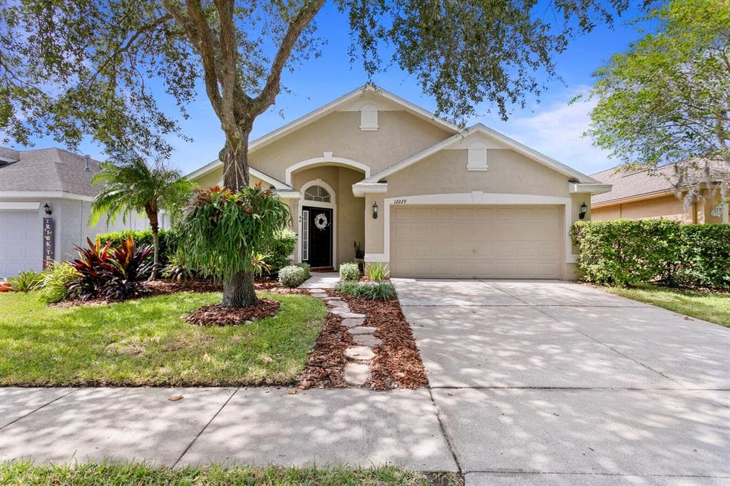 12229 COLDSTREAM LANE TAMPA, FL 33626