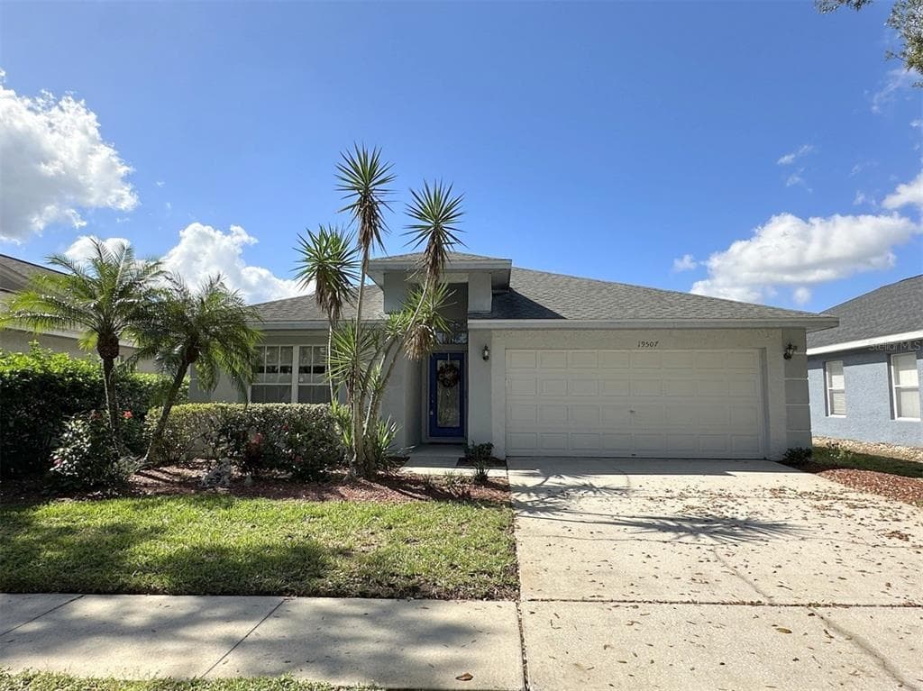 19507 MORDEN BLUSH DRIVE LUTZ, FL 33558