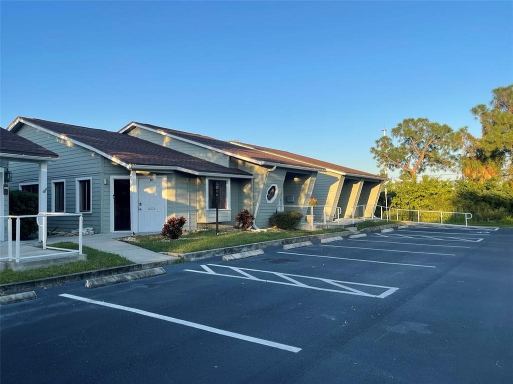 10225 ULMERTON ROAD UNIT 7C LARGO, FL 33771