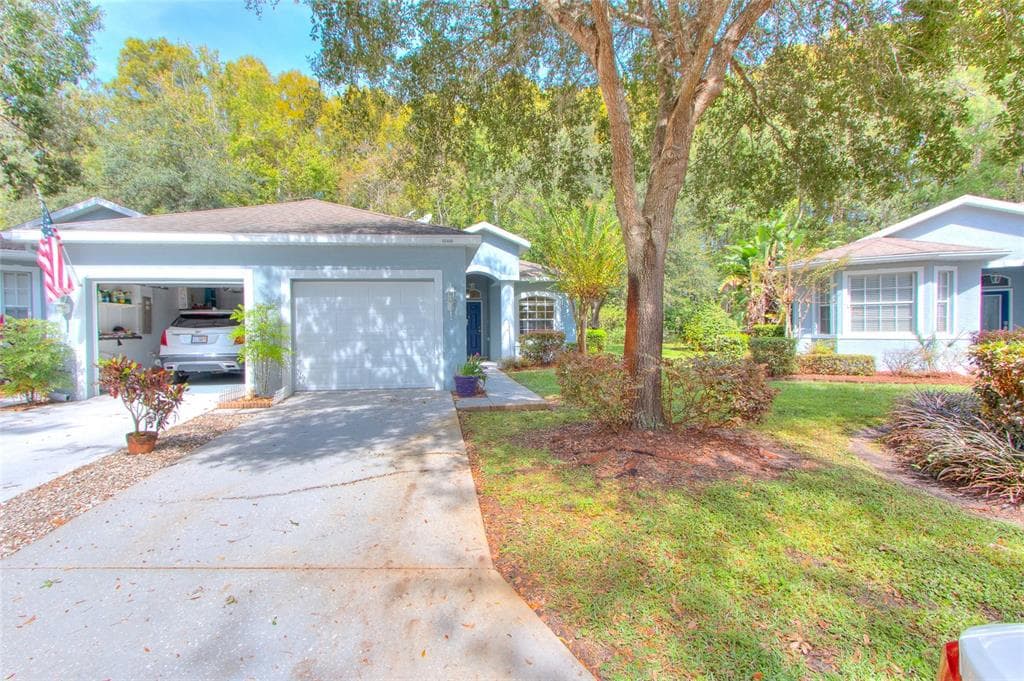 12441 CAVALIER COURT HUDSON, FL 34669