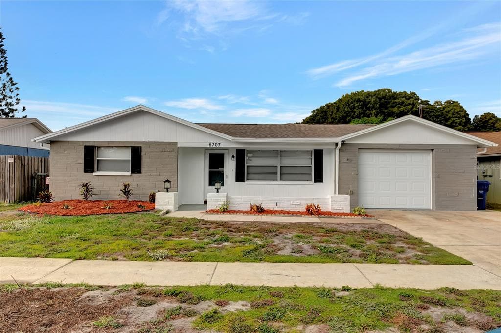 6707 KNIGHTSBRIDGE DRIVE NEW PORT RICHEY, FL 34653