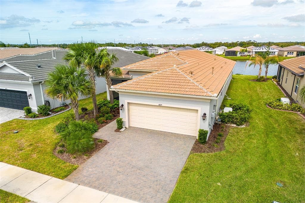 4829 SEVILLA SHORES DRIVE WIMAUMA, FL 33598
