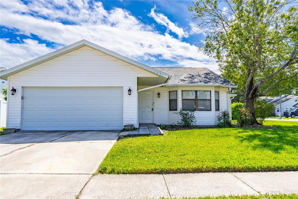 1881 FEATHER TREE CIRCLE CLEARWATER, FL 33765