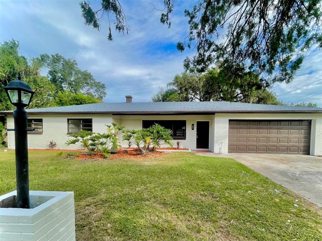 514 CLARA DRIVE BRANDON, FL 33510