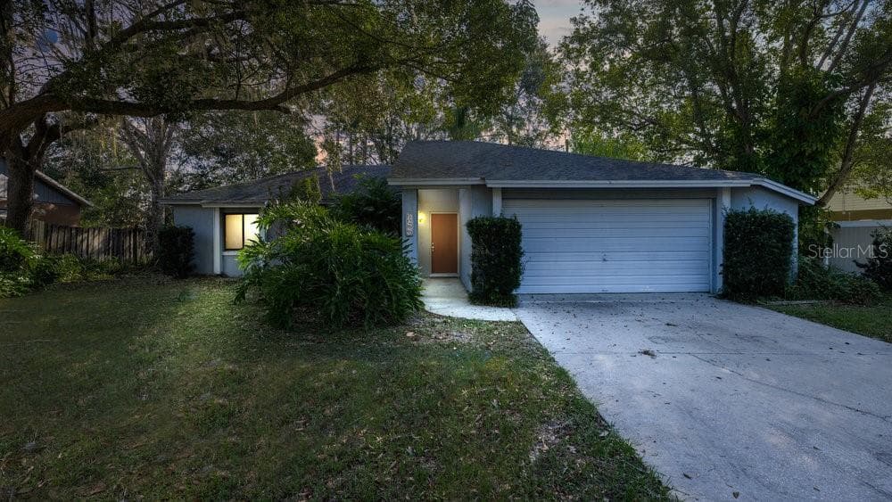 1266 BLADON AVENUE DELTONA, FL 32738