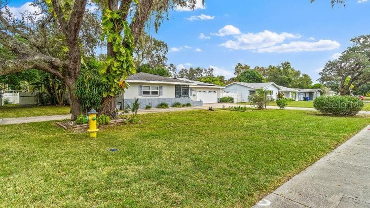 4567 30TH AVENUE N ST PETERSBURG, FL 33713