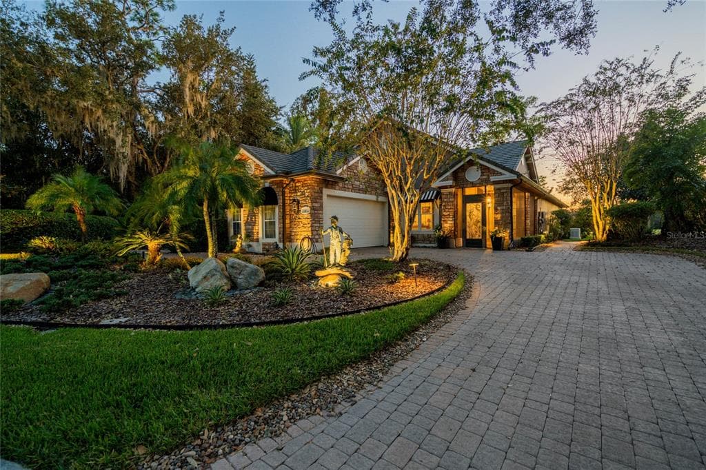 10262 CHILTERN GARDEN DRIVE ORLANDO, FL 32827