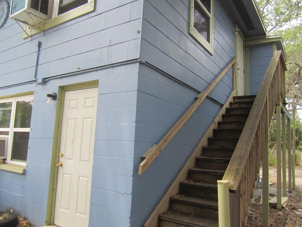 1201 22ND AVENUE S UNIT 4 ST PETERSBURG, FL 33705