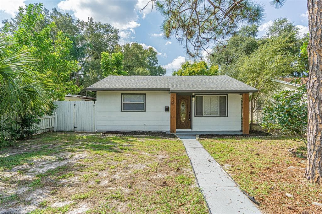 630 49TH AVENUE N ST PETERSBURG, FL 33703