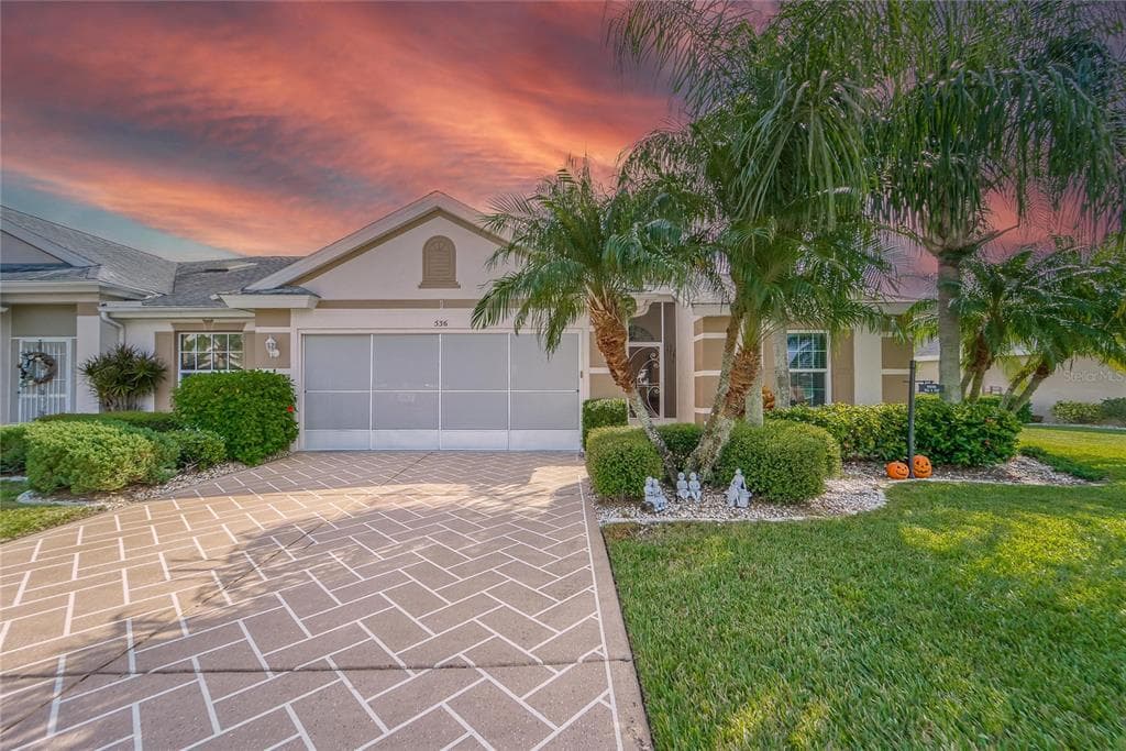 536 PRINCETON GREENS COURT UNIT 536 SUN CITY CENTER, FL 33573