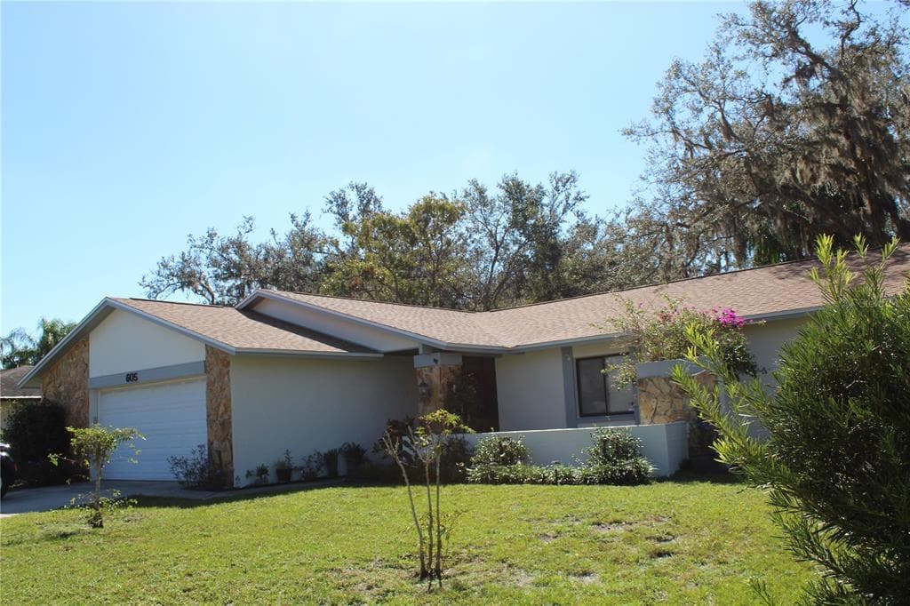 605 EPHRATA DRIVE BRANDON, FL 33511
