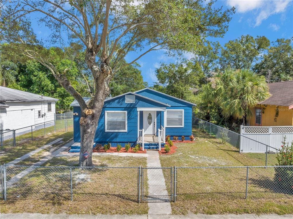 1942 29TH STREET S ST PETERSBURG, FL 33712