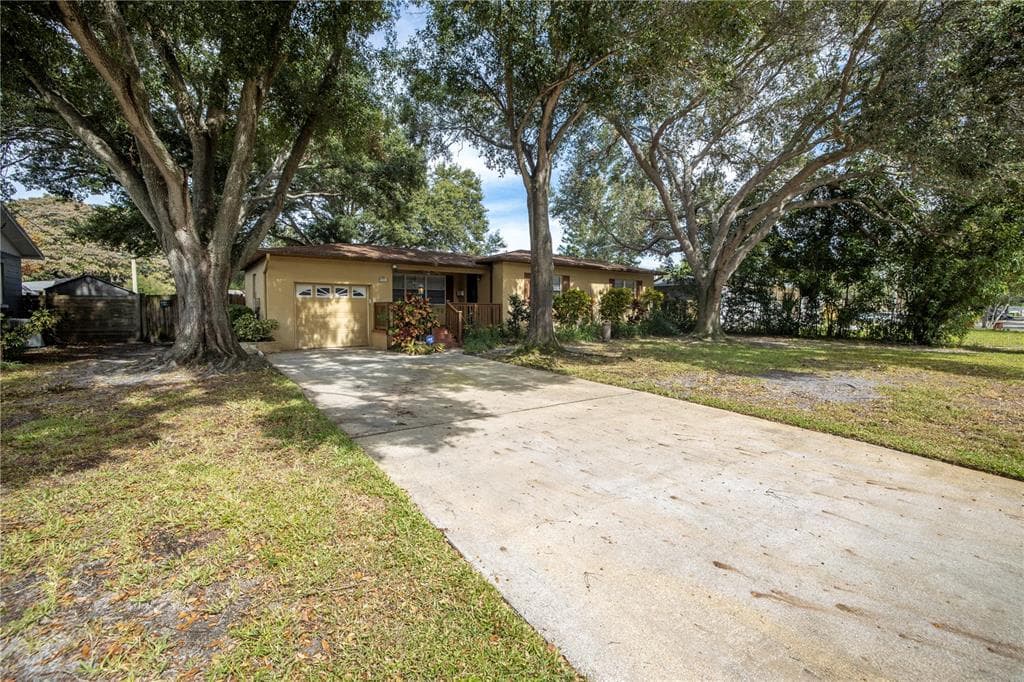 5911 3RD AVENUE N ST PETERSBURG, FL 33710